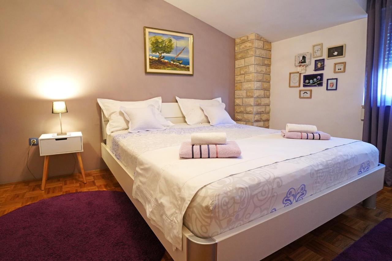 Villa Tago With Heated New Pool Kaštela Exteriér fotografie
