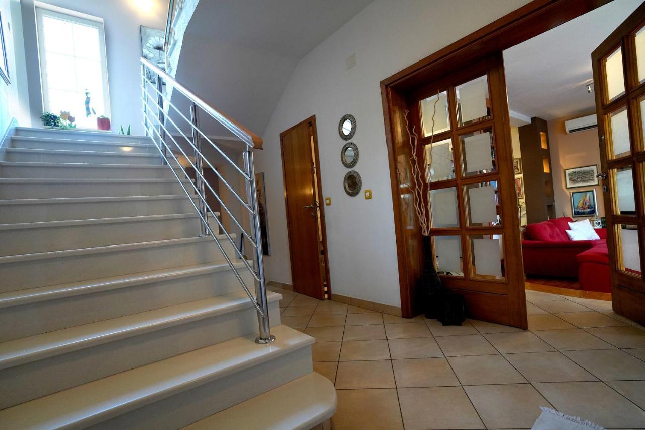 Villa Tago With Heated New Pool Kaštela Exteriér fotografie