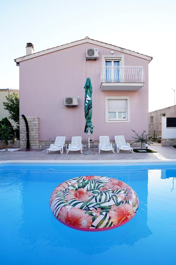 Villa Tago With Heated New Pool Kaštela Exteriér fotografie