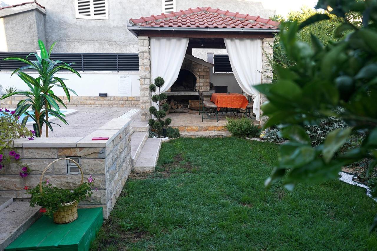 Villa Tago With Heated New Pool Kaštela Exteriér fotografie