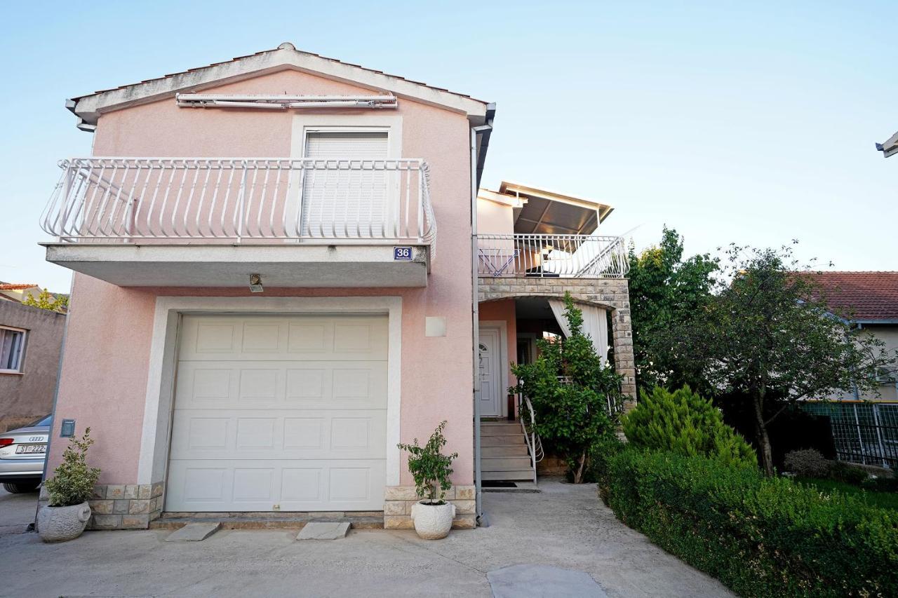 Villa Tago With Heated New Pool Kaštela Exteriér fotografie