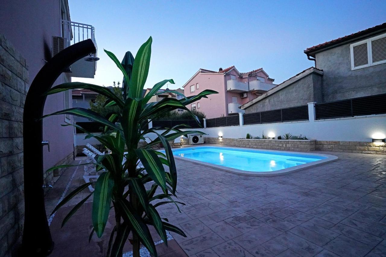 Villa Tago With Heated New Pool Kaštela Exteriér fotografie
